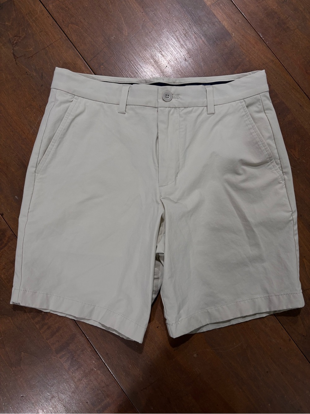 Vineyard Vines Performance 7 Inch On-The-Go Shorts 28